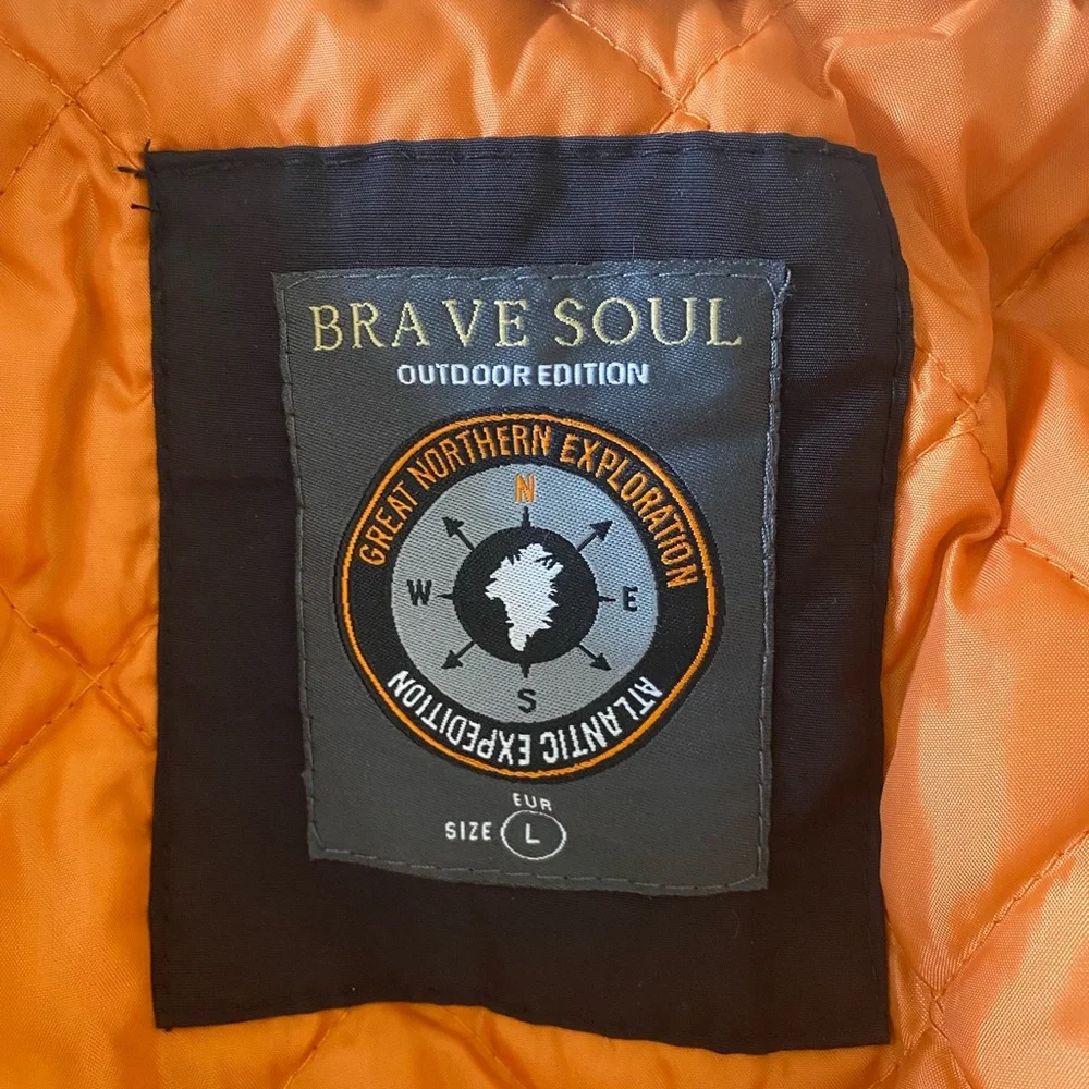 Men’s Large Jacket - Picture 2 of 4